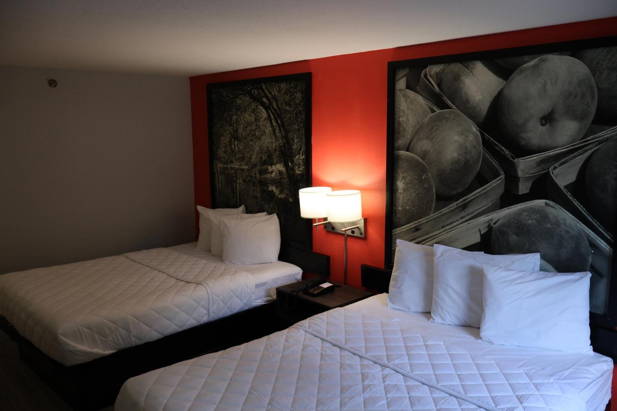 Namaste Inn & Suites Dawsonville Room photo